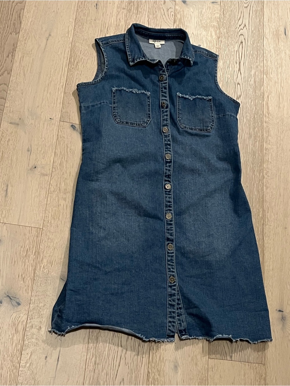 Sleeveless Dark Denim Button-Front Dress with Raw Hem